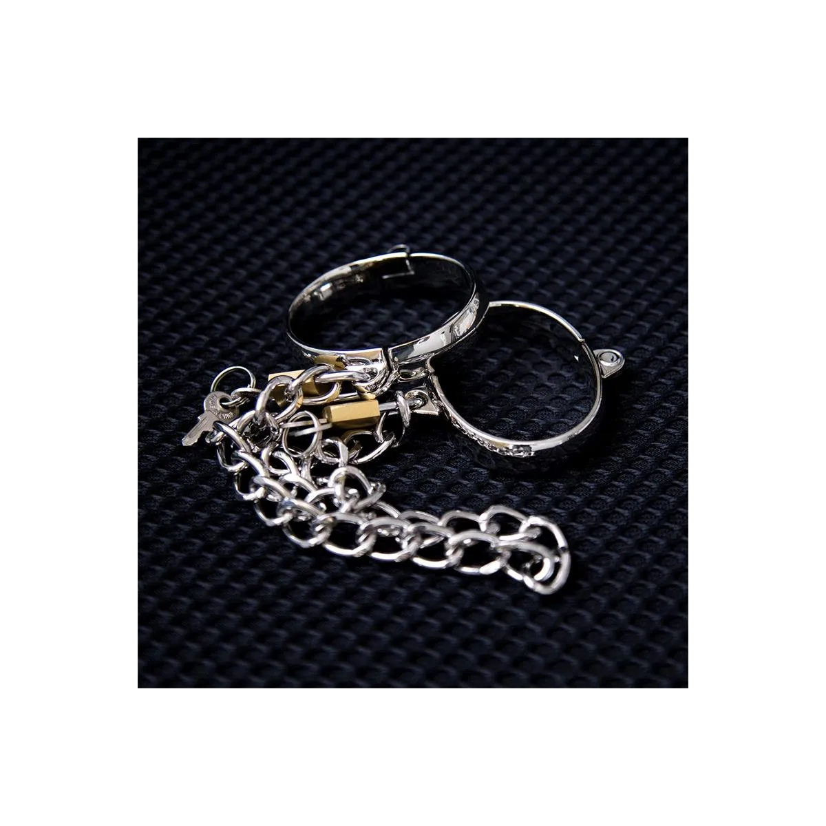 Metallhandschellen für Frauen, 5,5 cm von Latetobed BDSM Line | Fesselliebe.de