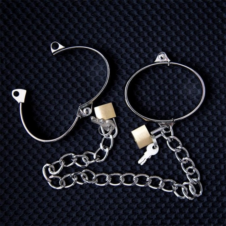 Metallhandschellen für Männer, 7 cm von Latetobed BDSM Line | Fesselliebe.de