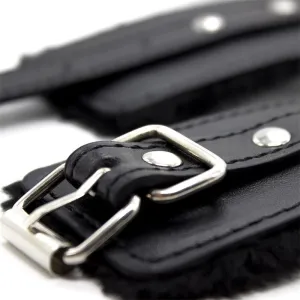 Verstellbare Handfesseln mit Fellfutter, 30 cm, Schwarz von Latetobed BDSM Line