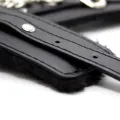 Verstellbare Handfesseln mit Fellfutter, 30 cm, Schwarz von Latetobed BDSM Line