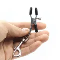 Nippelklemme mit Haken aus Metall von Latetobed BDSM Line