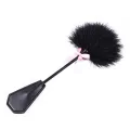 Feder-Kitzler und Paddel 2 In 1 29 cm Schwarz von Latetobed BDSM Line