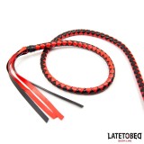Lange Peitsche, Schwarz und Rot, 210 cm von Latetobed BDSM Line | Fesselliebe.de