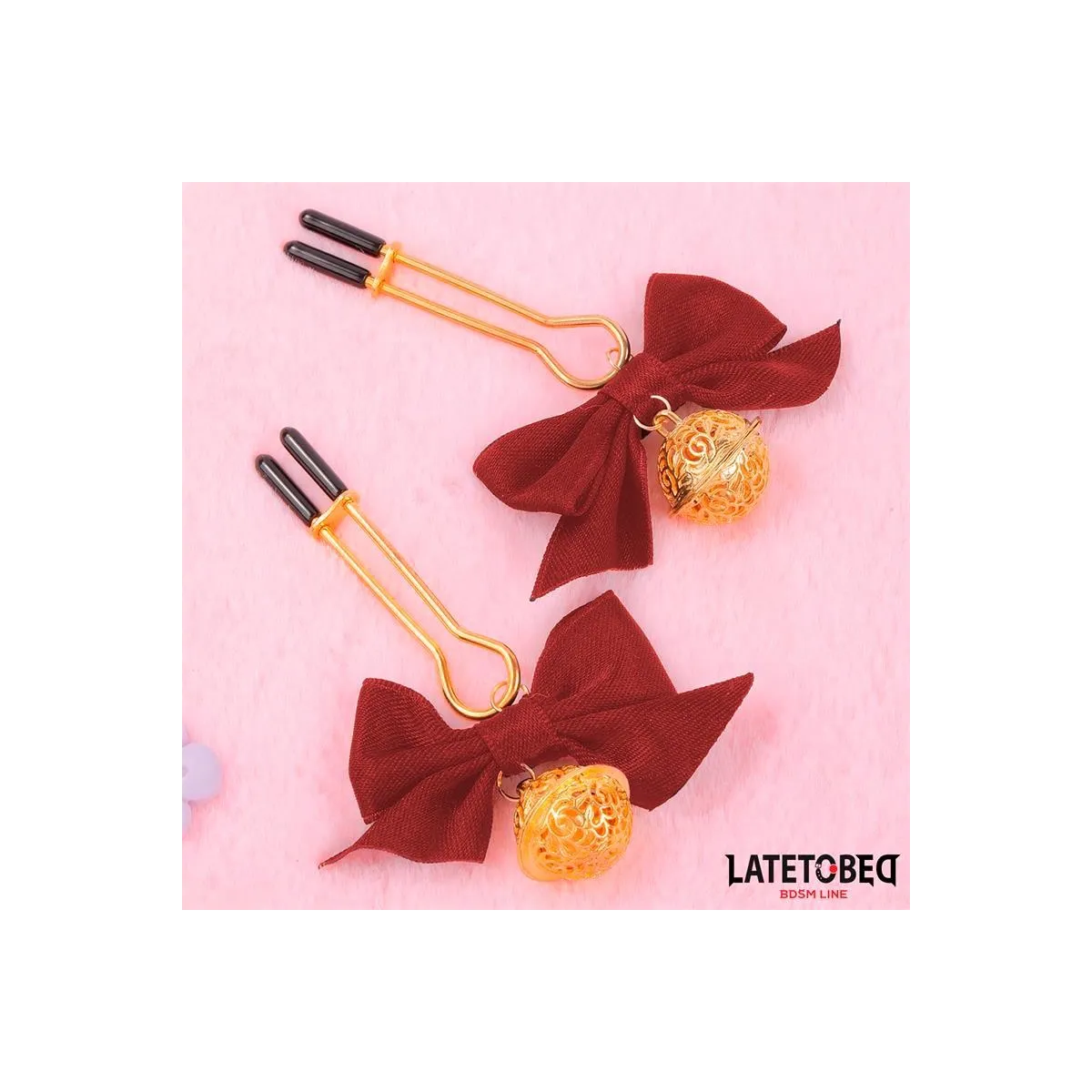 Nippelklemmen mit Roter Schleife von Latetobed BDSM Line | Fesselliebe.de
