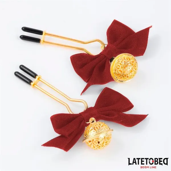 Nippelklemmen mit Roter Schleife von Latetobed BDSM Line | Fesselliebe.de