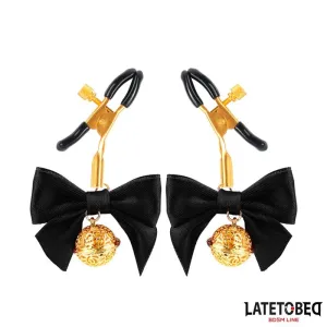 Nippelklemmen mit Schwarzer Schleife von Latetobed BDSM Line | Fesselliebe.de