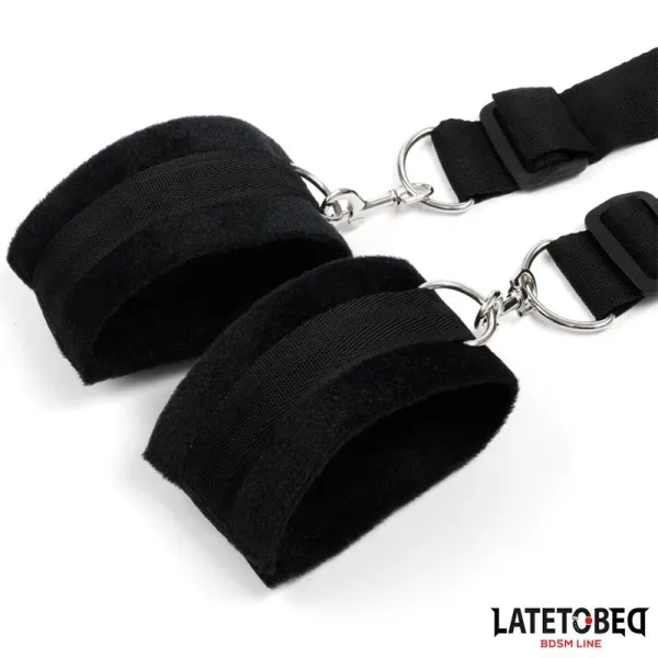 Bettfesseln von Latetobed BDSM Line | Fesselliebe.de
