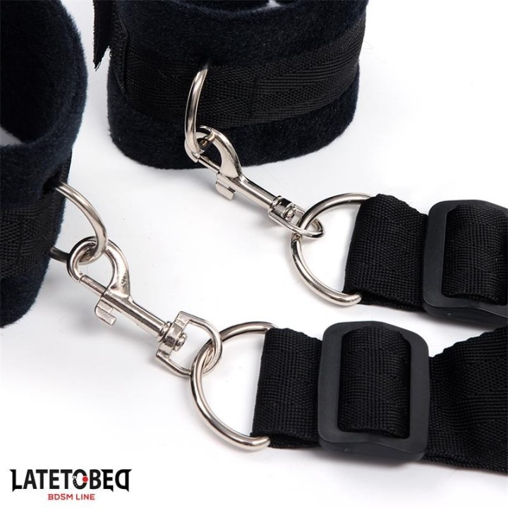 Bettfesseln von Latetobed BDSM Line | Fesselliebe.de