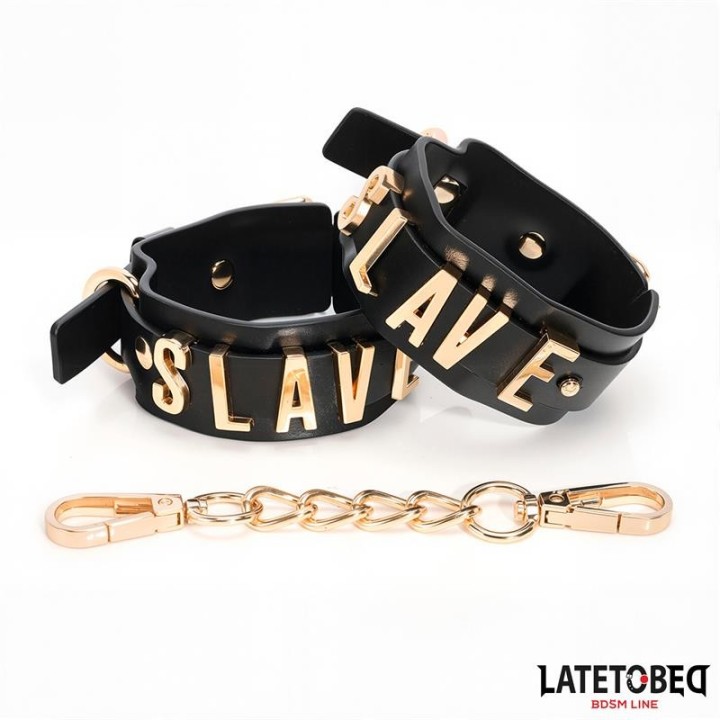 Slave-Fussfesseln mit Goldener Kette von Latetobed BDSM Line | Fesselliebe.de
