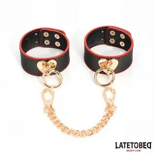 Handfesseln mit Goldener Kette von Latetobed BDSM Line
