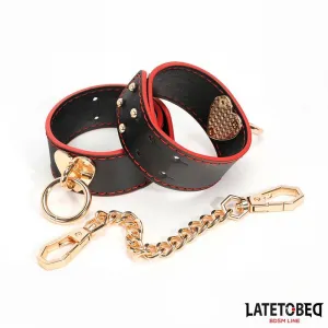 Fussfesseln mit Goldener Kette von Latetobed BDSM Line