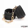 Handfesseln mit Webmuster Goldene Kette von Latetobed BDSM Line