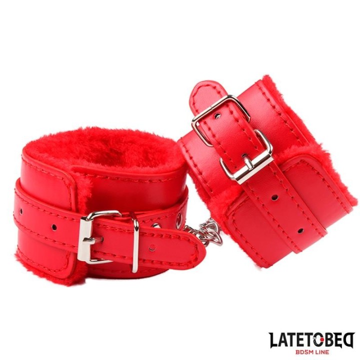 Fell-Handfessel Rot von Latetobed BDSM Line | Fesselliebe.de