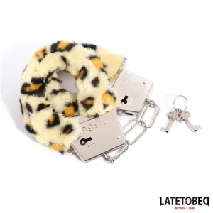 Fell-Metallfessel mit Leopardenmuster von Latetobed BDSM Line