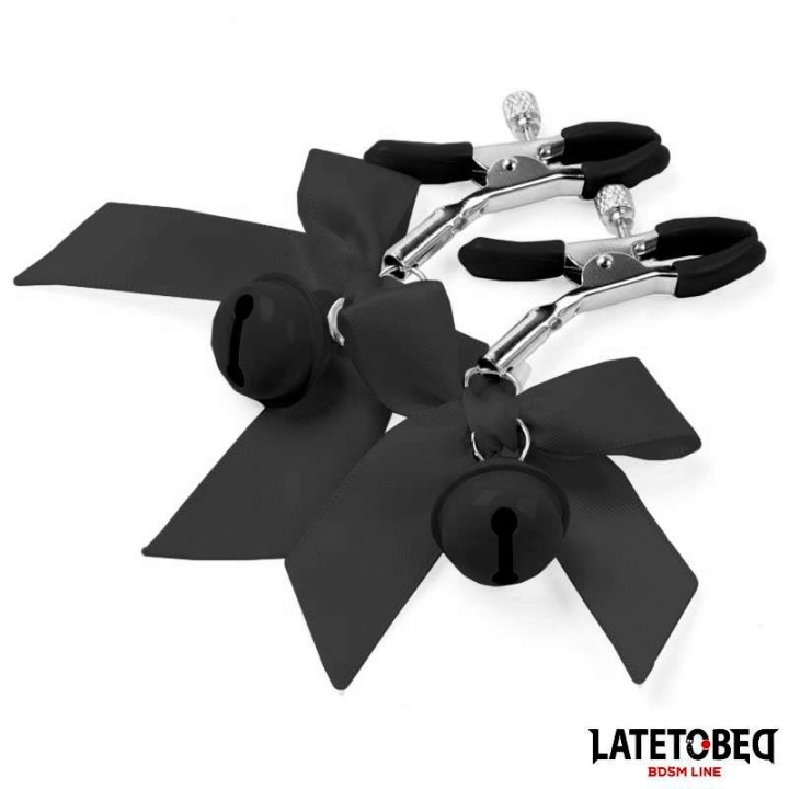 Nippelklemmen mit Glöckchen und Schwarzer Schleife von Latetobed BDSM Line | Fesselliebe.de