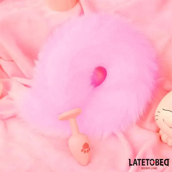 Rosa Silikon-Analplug mit Fuchsschwanz Rosa von Latetobed BDSM Line | Fesselliebe.de