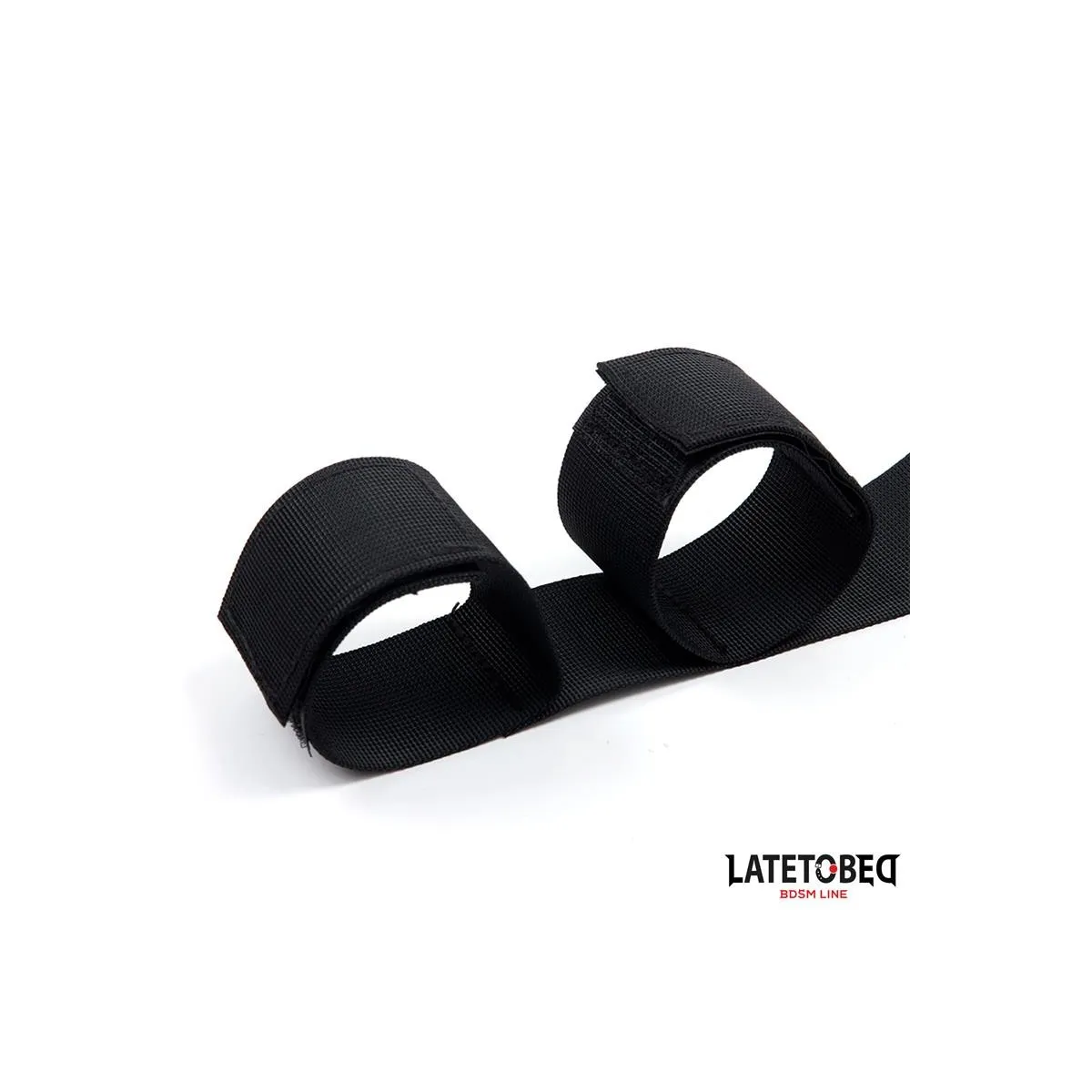 Band-Bondage von Hals bis Handgelenk von Latetobed BDSM Line | Fesselliebe.de
