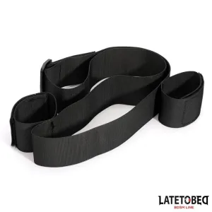 Hüftband und Klettverschluss-Handgelenkmanschette von Latetobed BDSM Line