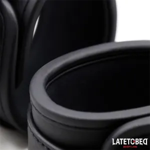 Einfarbige Schwarze Fussfessel von Latetobed BDSM Line