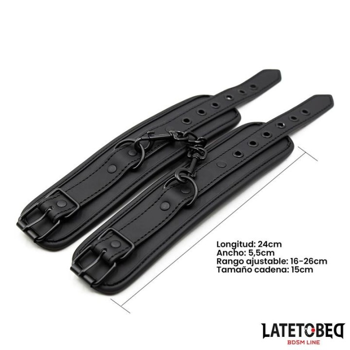 Einfarbige Schwarze Fussfessel von Latetobed BDSM Line | Fesselliebe.de
