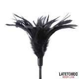 Kitzler mit Mehreren Federn und Spitzenband-Paddelkamm von Latetobed BDSM Line | Fesselliebe.de