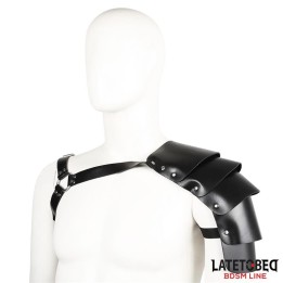 Brustgeschirr mit Schulterprotektor von Latetobed BDSM Line | Fesselliebe.de