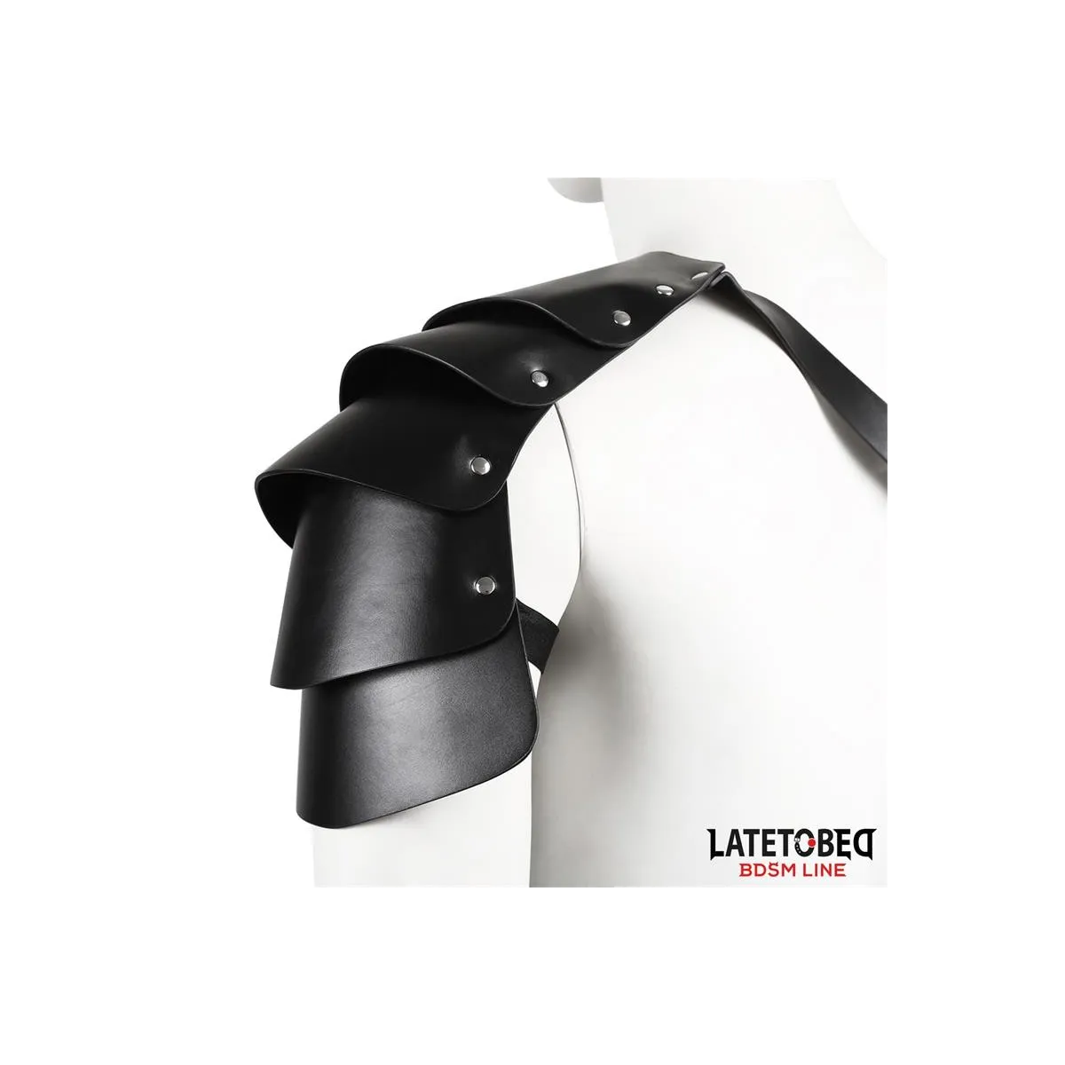 Brustgeschirr mit Schulterprotektor von Latetobed BDSM Line | Fesselliebe.de