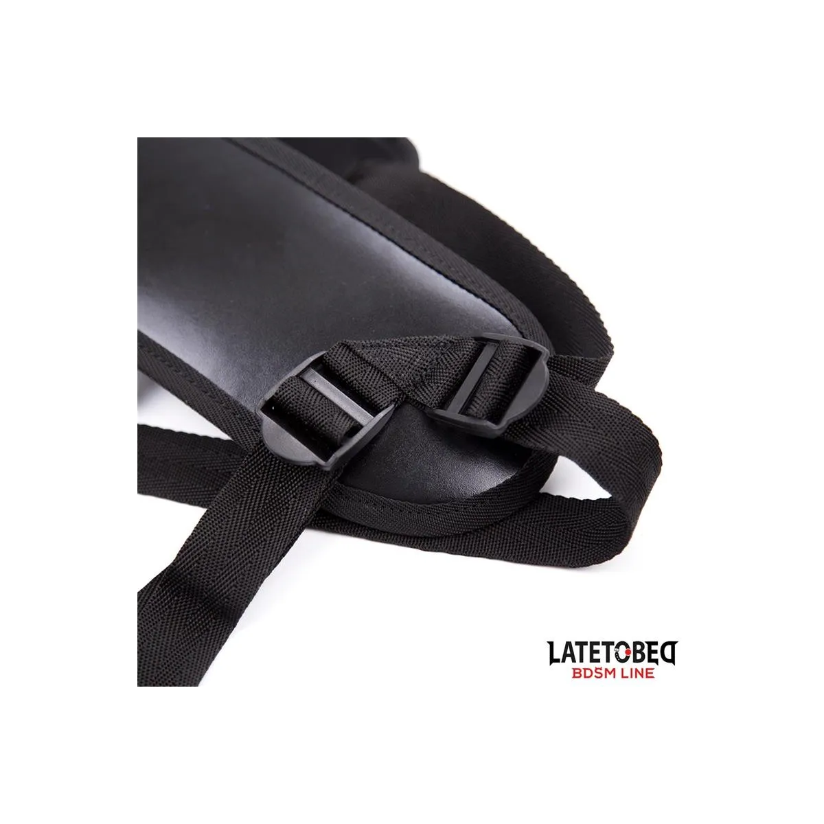 Strapon-Harness mit Breitem, Verstellbarem Gurt von Latetobed BDSM Line | Fesselliebe.de