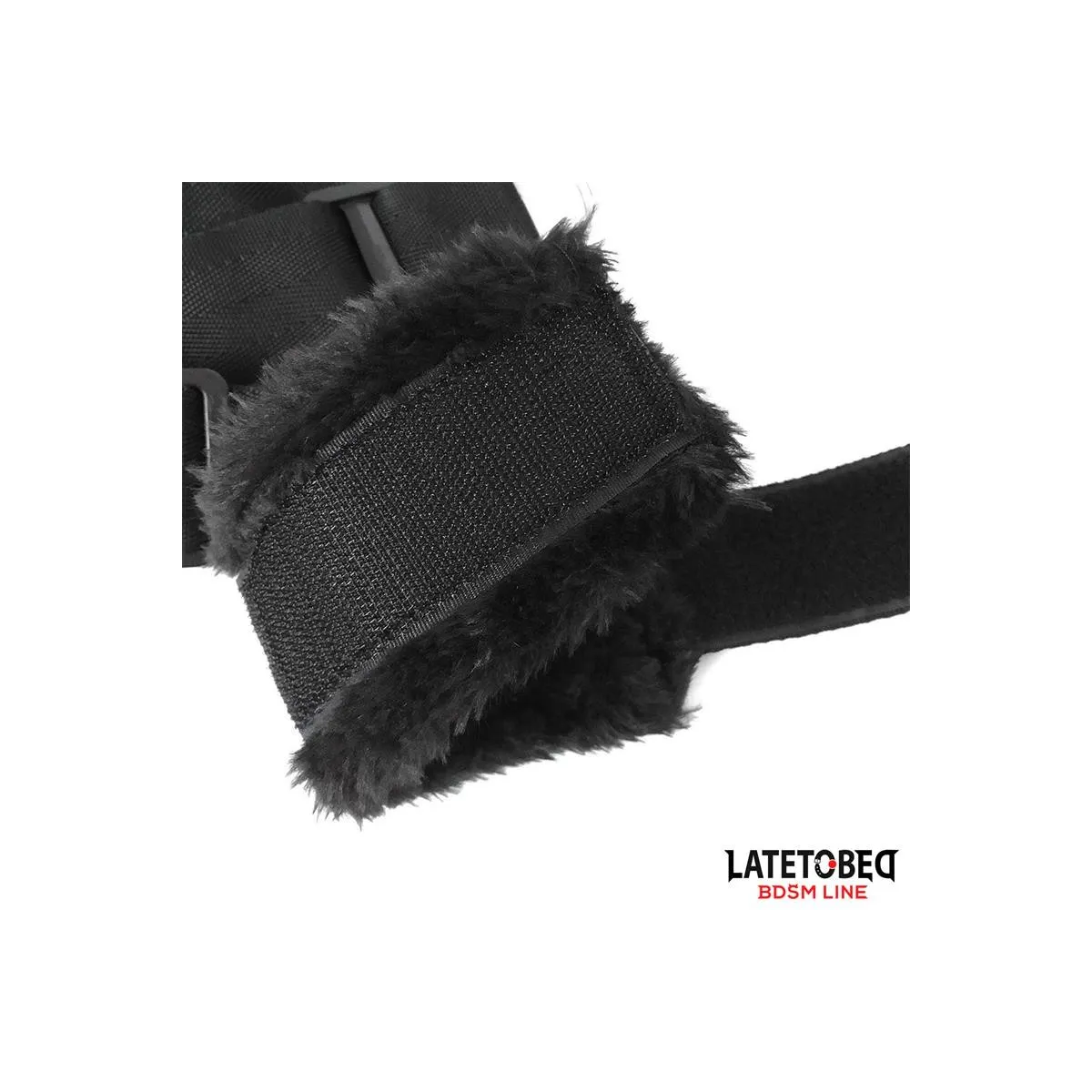 Lange Samt-Bondage-Fesseln für Das Bett, Verstellbar von Latetobed BDSM Line | Fesselliebe.de