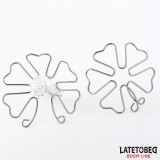 Blumenförmiges Nippel-Accessoire von Latetobed BDSM Line | Fesselliebe.de