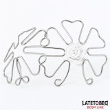 Blumenförmiges Nippel-Accessoire von Latetobed BDSM Line | Fesselliebe.de