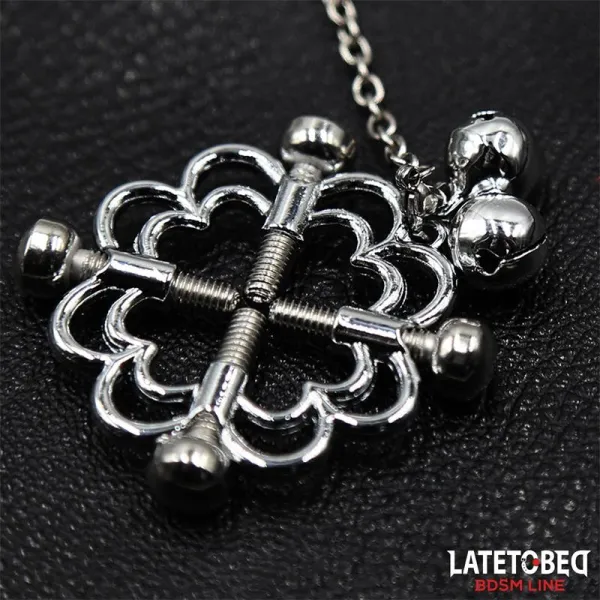 Metall-Blumen-Nippelklemmen mit Kette von Latetobed BDSM Line | Fesselliebe.de