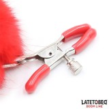 Verstellbare Nippelklemmen mit Fell von Latetobed BDSM Line | Fesselliebe.de