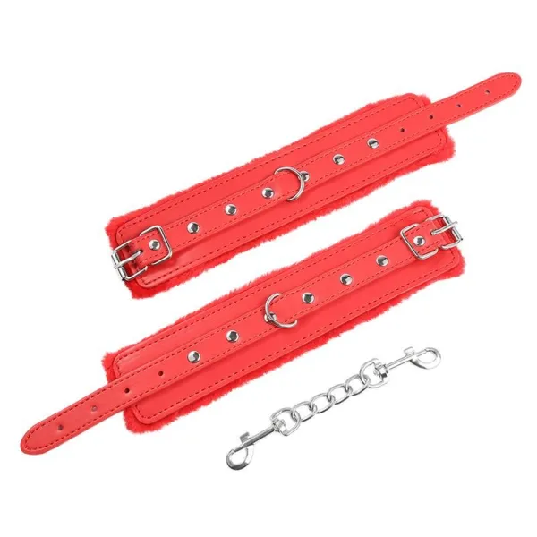 Verstellbare Handschellen aus Hochwertigem Fell von Latetobed BDSM Line | Fesselliebe.de