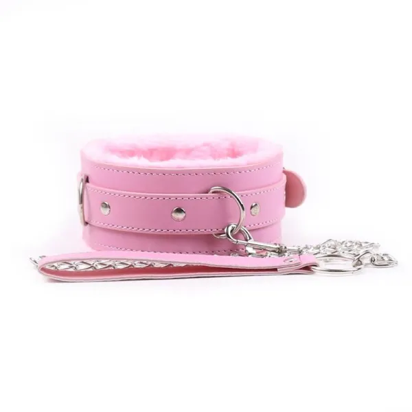 Halsband mit Leine Pastellrosa von Latetobed BDSM Line | Fesselliebe.de