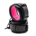 Verstellbare Neopren-Handschellen von Latetobed BDSM Line
