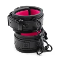 Verstellbare Neopren-Handschellen von Latetobed BDSM Line