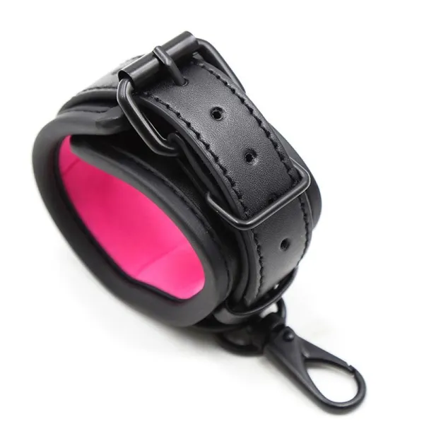 Verstellbare Neopren-Handschellen von Latetobed BDSM Line | Fesselliebe.de