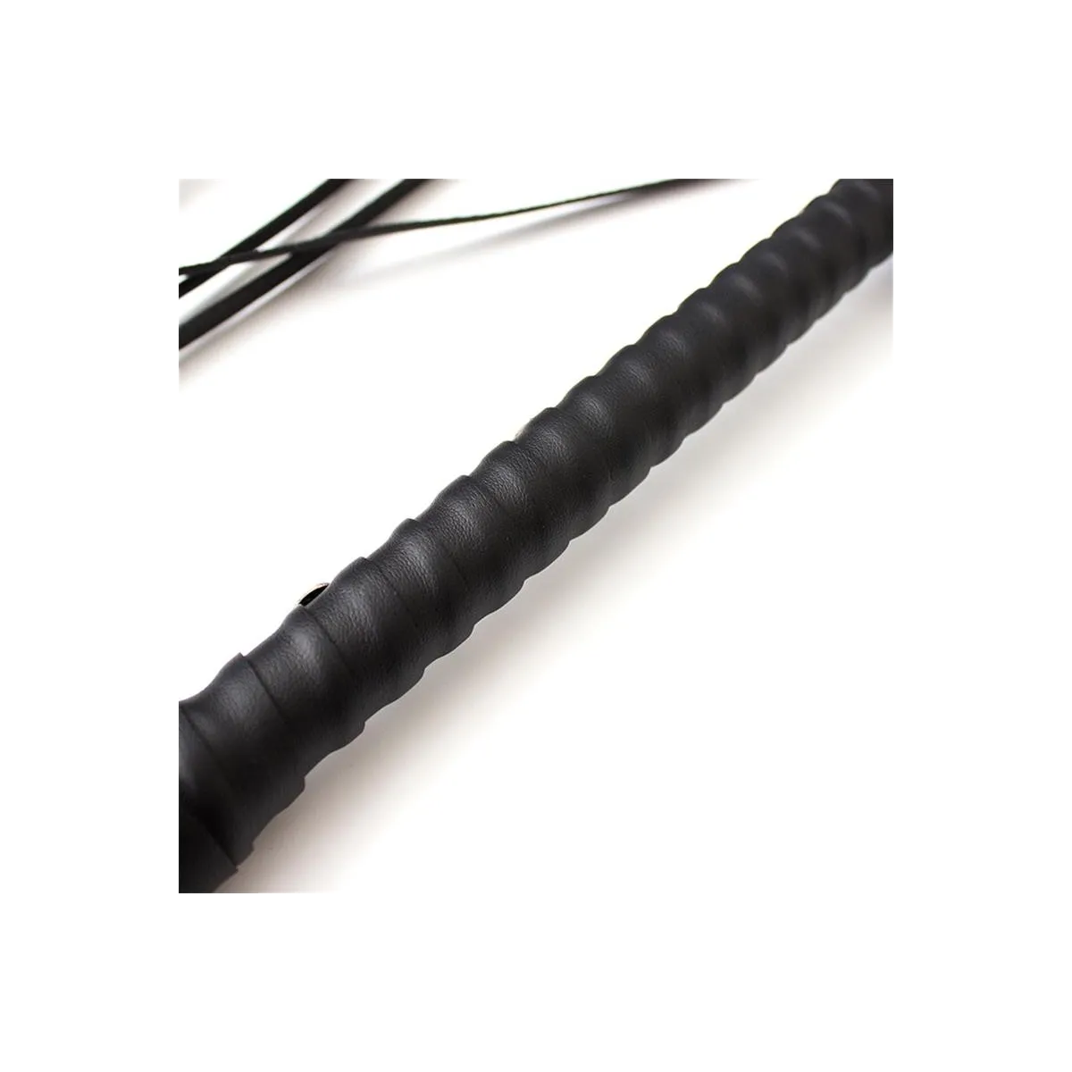 7-Nieten-Peitsche 70 cm von Latetobed BDSM Line | Fesselliebe.de