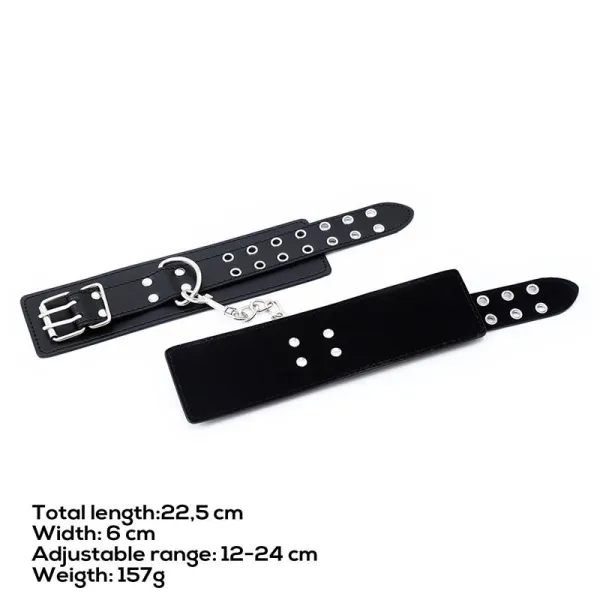 Verstellbare Handschellen mit Doppelter Schnalle von Latetobed BDSM Line | Fesselliebe.de