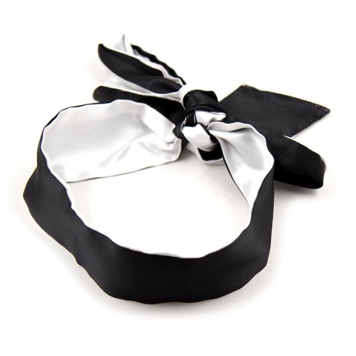 Satin-Augenbinde von Latetobed BDSM Line | Fesselliebe.de