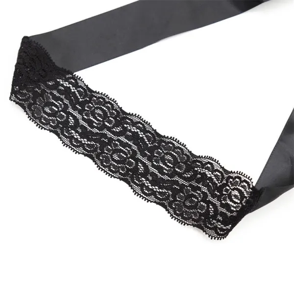 Augenbinde mit Spitze von Latetobed BDSM Line | Fesselliebe.de