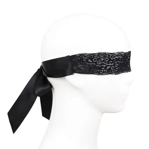 Augenbinde mit Spitze von Latetobed BDSM Line | Fesselliebe.de