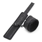 Verstellbare Handschellen von Latetobed BDSM Line | Fesselliebe.de