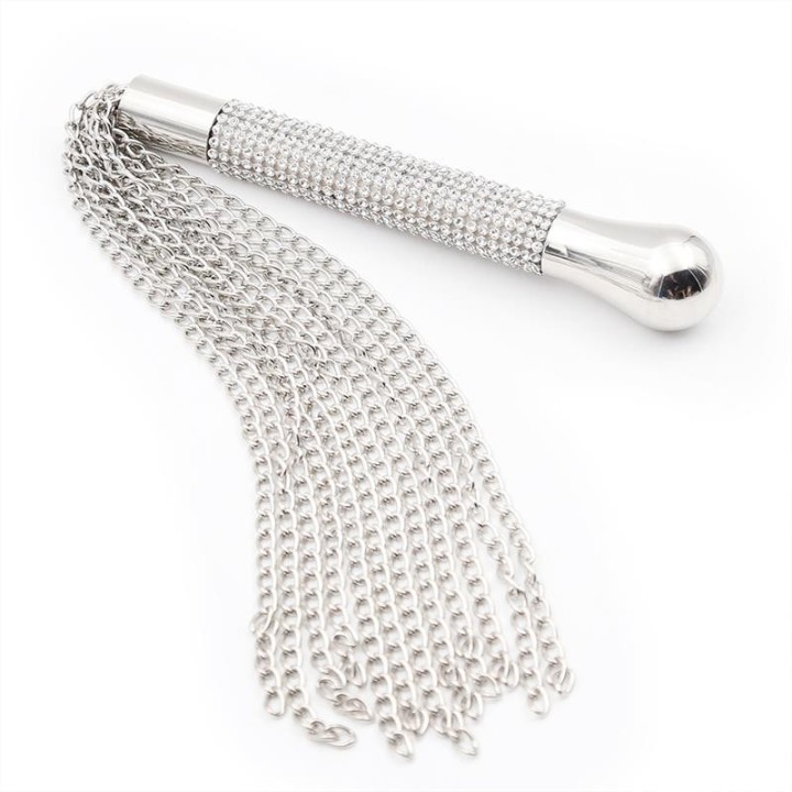 Peitsche mit Kette und Quaste mit Strassgriff von Latetobed BDSM Line | Fesselliebe.de