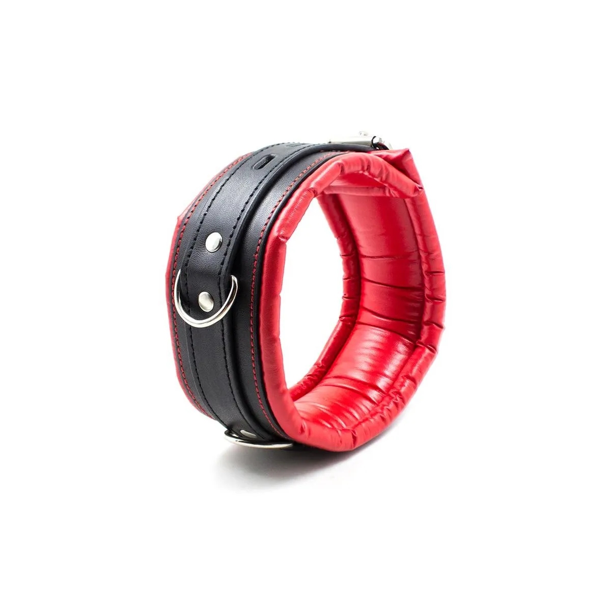 Halsband mit Metallleine Innenseite Gepolstert Rot/Schwarz von Latetobed BDSM Line | Fesselliebe.de