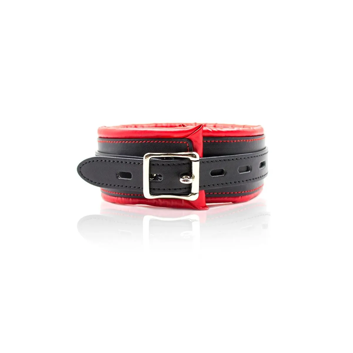 Halsband mit Metallleine Innenseite Gepolstert Rot/Schwarz von Latetobed BDSM Line | Fesselliebe.de