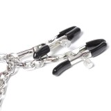 Nippelklemmen mit Kette aus Metall von Latetobed BDSM Line | Fesselliebe.de