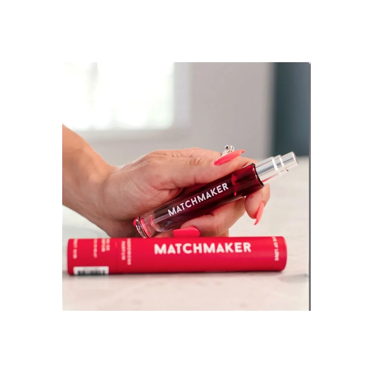 Matchmaker Red Diamond Pheromone Parfüm Lockt Ihn an 10 ml von Eye Of Love | Fesselliebe.de