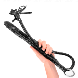 Lange Glänzende Pvc-Peitsche 138 cm von Kink Impact & Touch | Fesselliebe.de